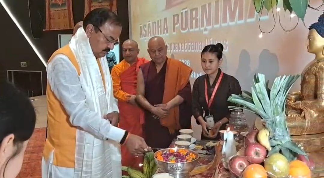 भगवान बुद्ध का मध्यम मार्ग विश्व शांति का संदेश : केशव प्रसाद मौर्य