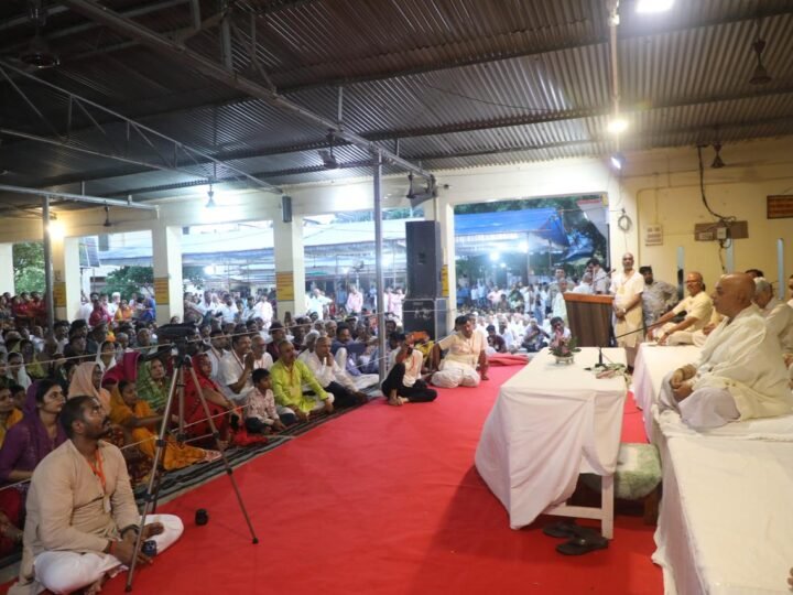 गुरु की सच्ची प्रसन्नता शिष्यों के श्रेष्ठ आचरण में निहित : बाबा औघड़ गुरुपद संभव राम