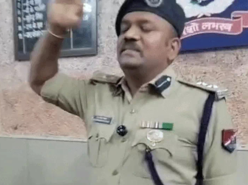 आगरा में RPF कमांडेंट बोले- दबाव में नहीं होगी कार्रवाई, जांच के बाद होगा फैसला