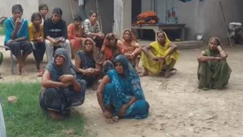 प्राइवेट फोटो से टूटी शादी, युवती ने एसिड पीकर दी जान