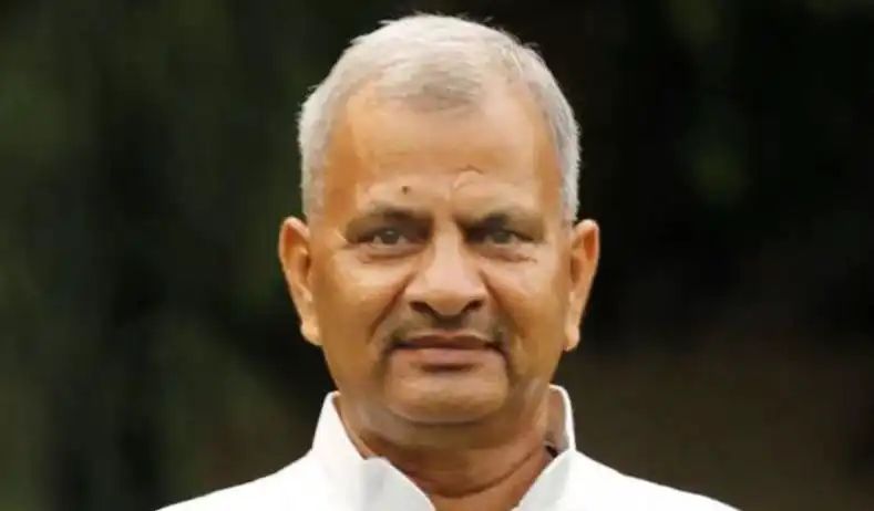 नरेश उत्तम को एमएलसी चुनाव की कमान