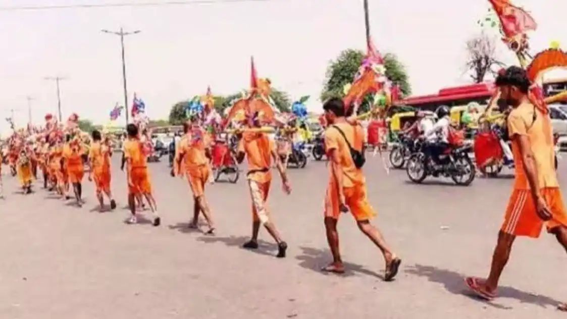 सावन में कैंट स्टेशन पर कड़ी सुरक्षा