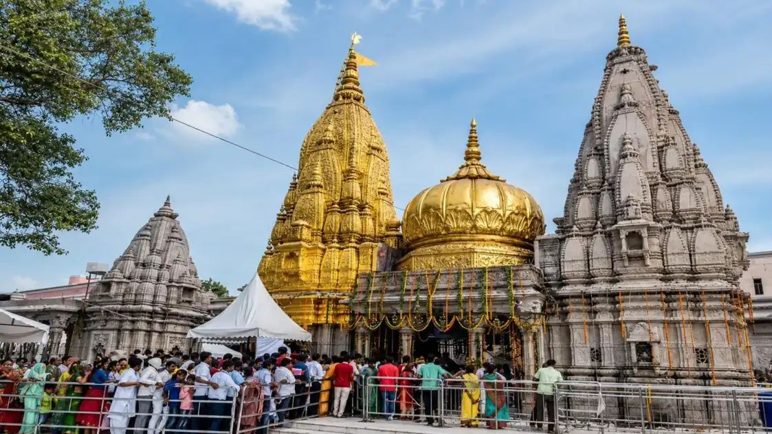 तमिलनाडु की 80 वर्षीय महिला ने काशी विश्वनाथ मंदिर को ₹3 करोड़ का दान दिया