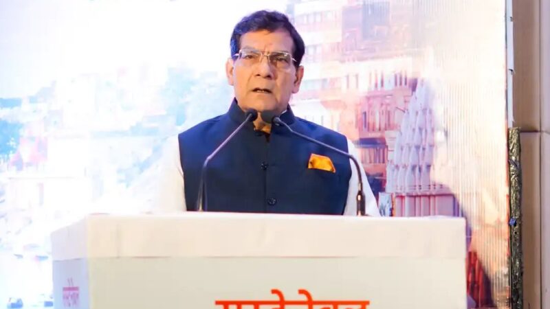 काशी का प्राचीन स्वरूप रहेगा सुरक्षित, आधुनिक सुविधाओं से जुड़ेगा शहर : एके शर्मा