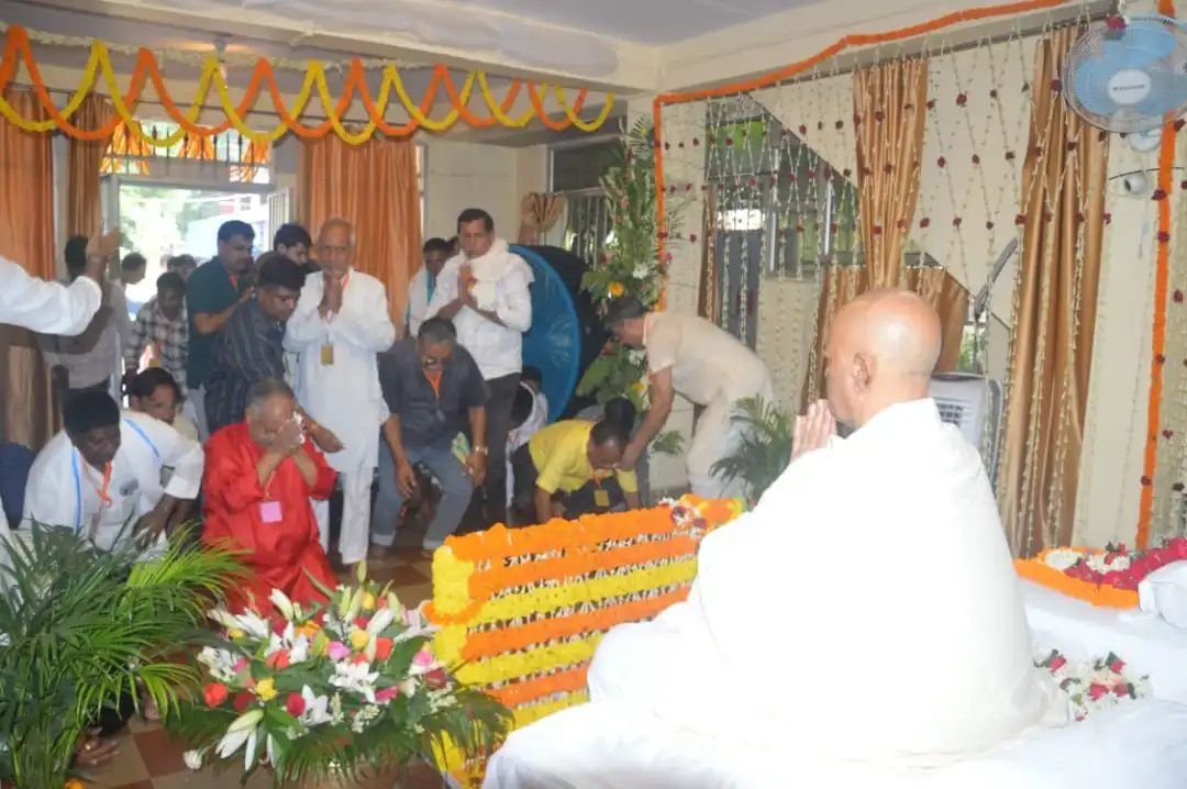 गुरु पूर्णिमा पर गुरु भक्ति में डूबी काशी
