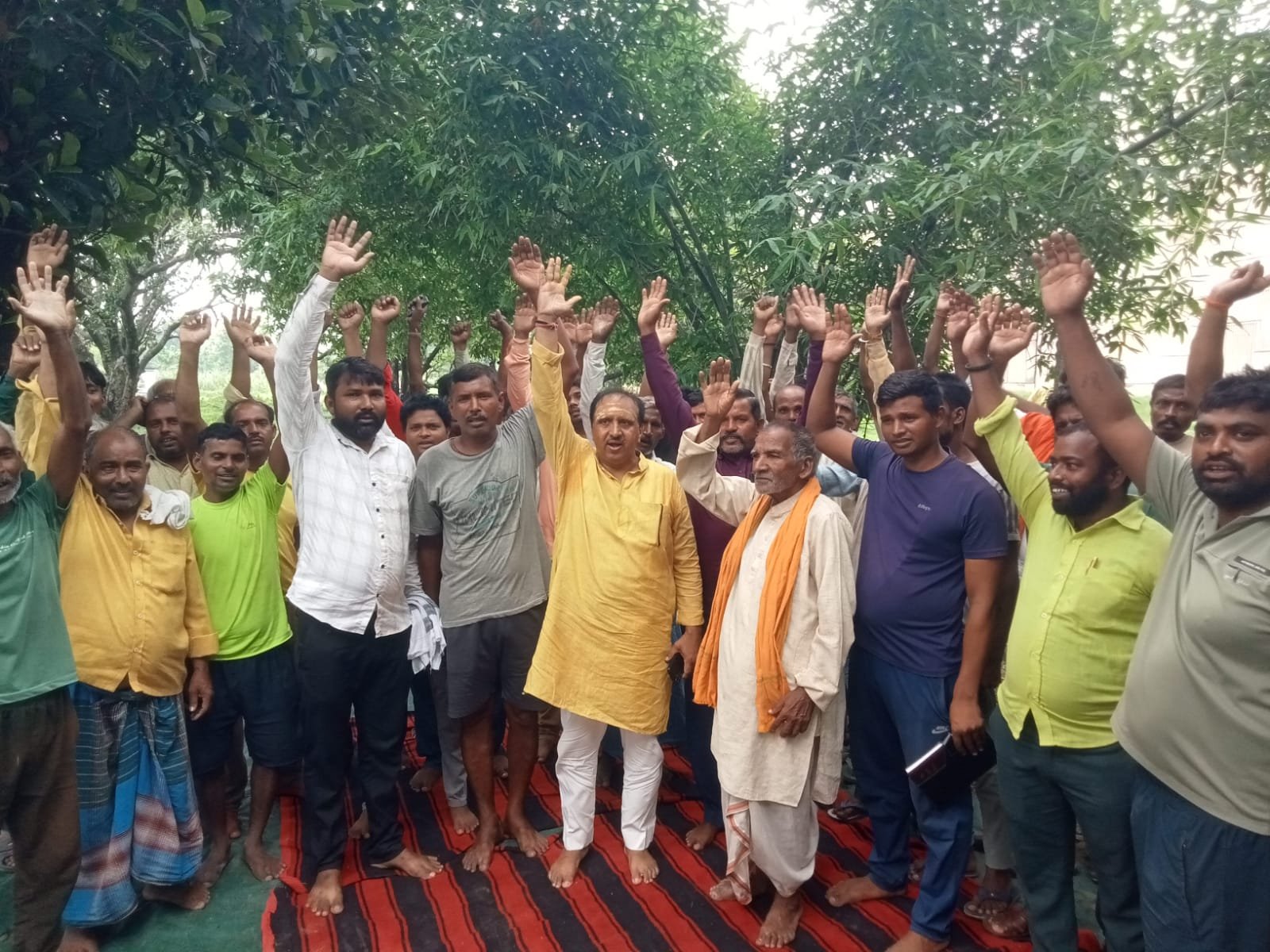 मोहनसराय योजना पर किसानों ने पारित किया प्रस्ताव