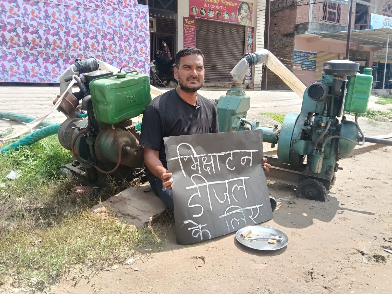 रेलवे के लंबित विधिक मामलों के जल्द निस्तारण पर जोर, कब्जे हटाने के निर्देश