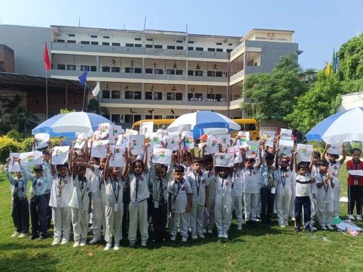 आर.एस. शिवमूर्ति स्कूल में मानसून एक्टिविटी, छात्र सम्मानित