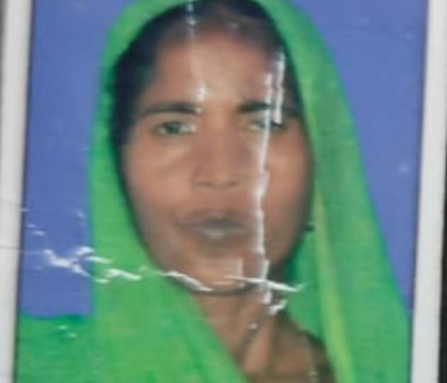 गोमती नदी में मिला युवती का शव, पुलिस ने शव को कब्जे में लेकर पोस्टमार्टम के लिए भेजा