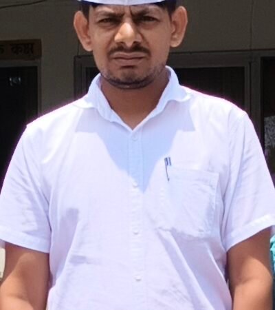 शोभित कुमार सिंह रॉबर्ट्सगंज विधानसभा से आजाद अधिकार सेना के प्रत्याशी