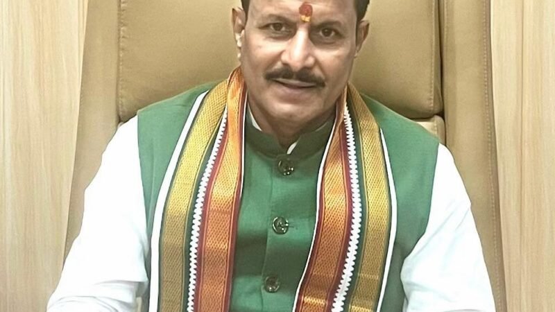 कुलपति प्रो. बिहारी लाल शर्मा के कार्यकाल में तीन वर्ष का विस्तार