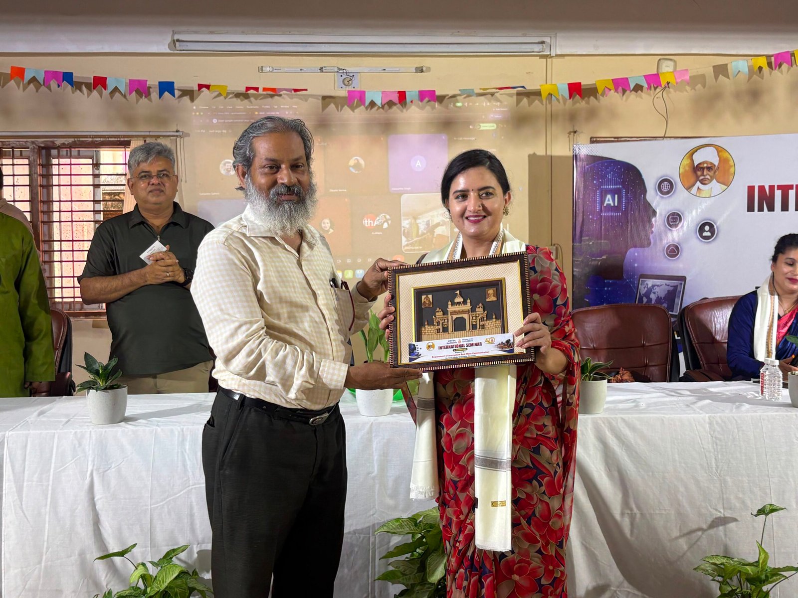 एआई और मीडिया मंथन : दूसरे दिन पत्रकारिता, विज्ञापन, जनसंपर्क और डिजिटल मीडिया पर की चर्चा