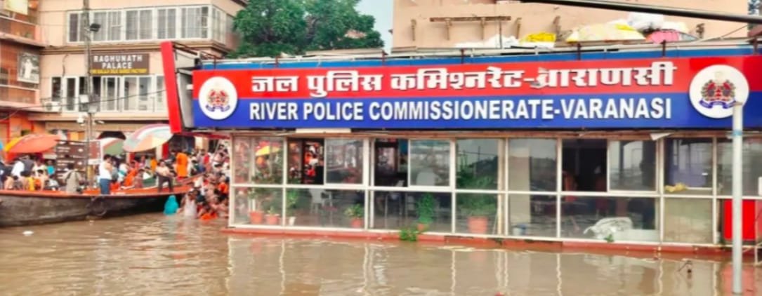 गंगा-वरुणा के बढ़ते जलस्तर से वाराणसी में अलर्ट