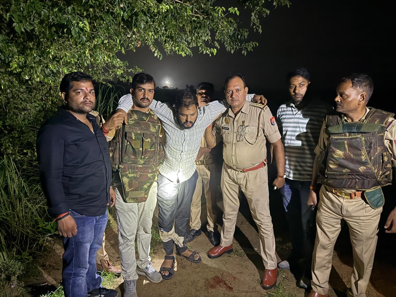 पुलिस मुठभेड़ में श्रेया हत्याकांड का आरोपी घायल