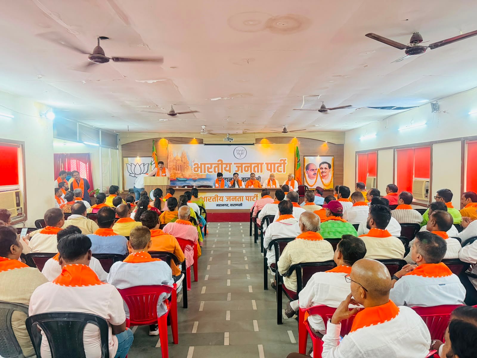 भाजपा महानगर के नवगठित पदाधिकारियों का सम्मान समारोह संपन्न