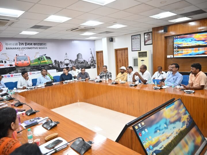 बरेका में कार्मिक विभाग और कर्मचारी परिषद के बीच समन्वय बैठक, कर्मचारी हितों पर हुई चर्चा