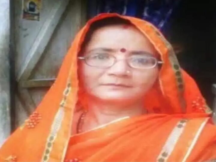 रास्ते के विवाद से परेशान महिला ने फांसी लगाकर दी जान
