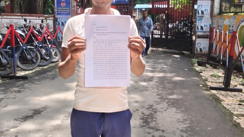 खजुरी चौकी प्रभारी पर घूस मांगने का आरोप, पुलिस आयुक्त से लगाई न्याय की गुहार…