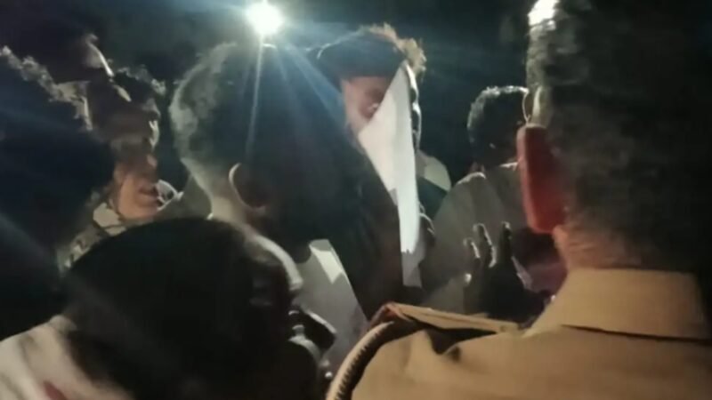 करंट से युवक की मौत, सड़क जाम व तोड़फोड़