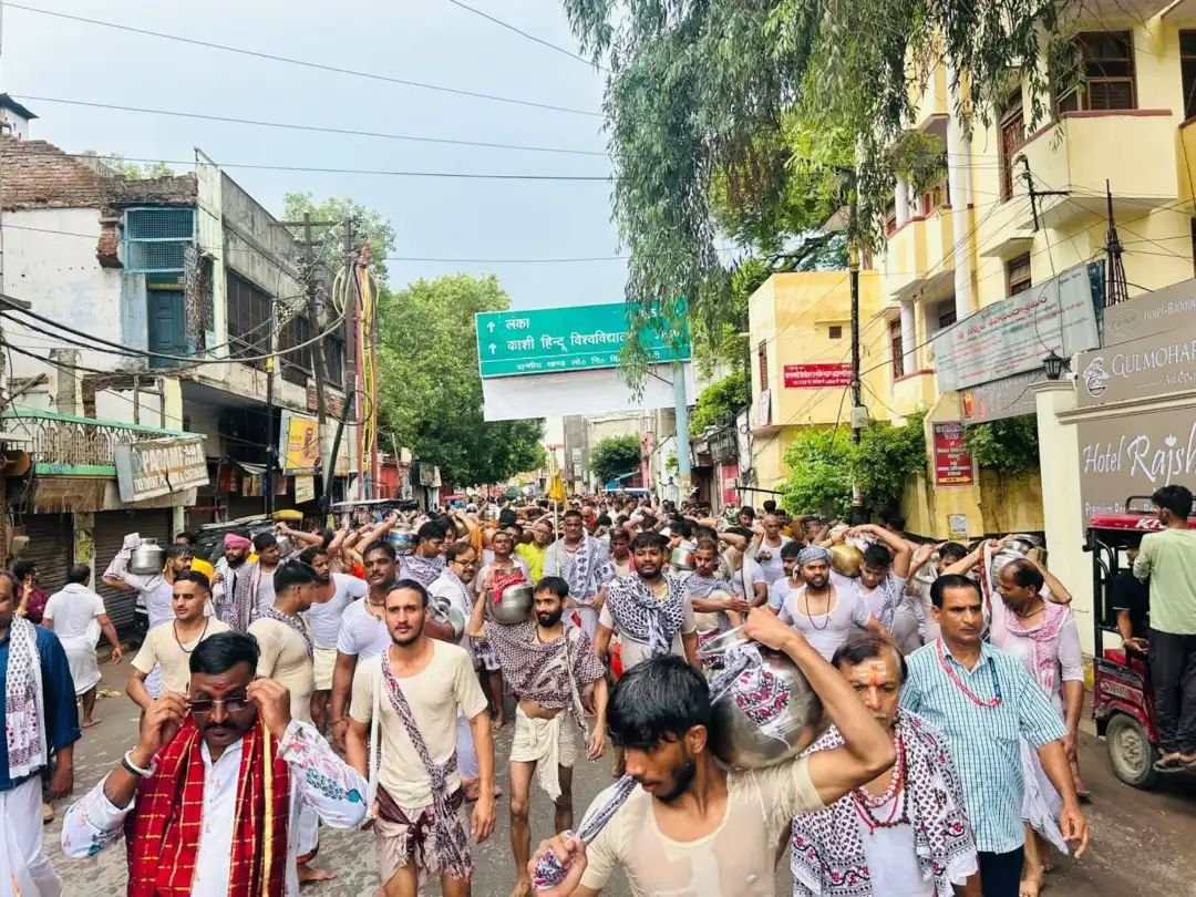40 हजार यदुवंशियों ने किया बाबा विश्वनाथ का जलाभिषेक
