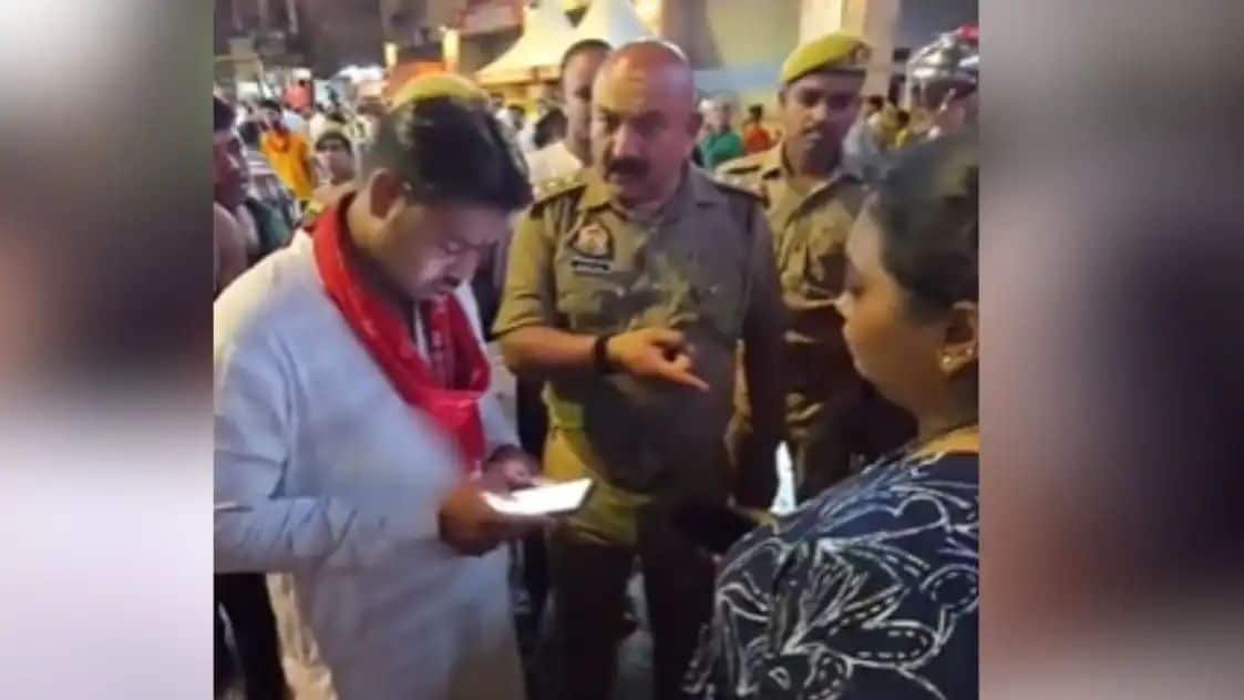 सुगम दर्शन के नाम पर ठगी, 4 हजार लौटवाए