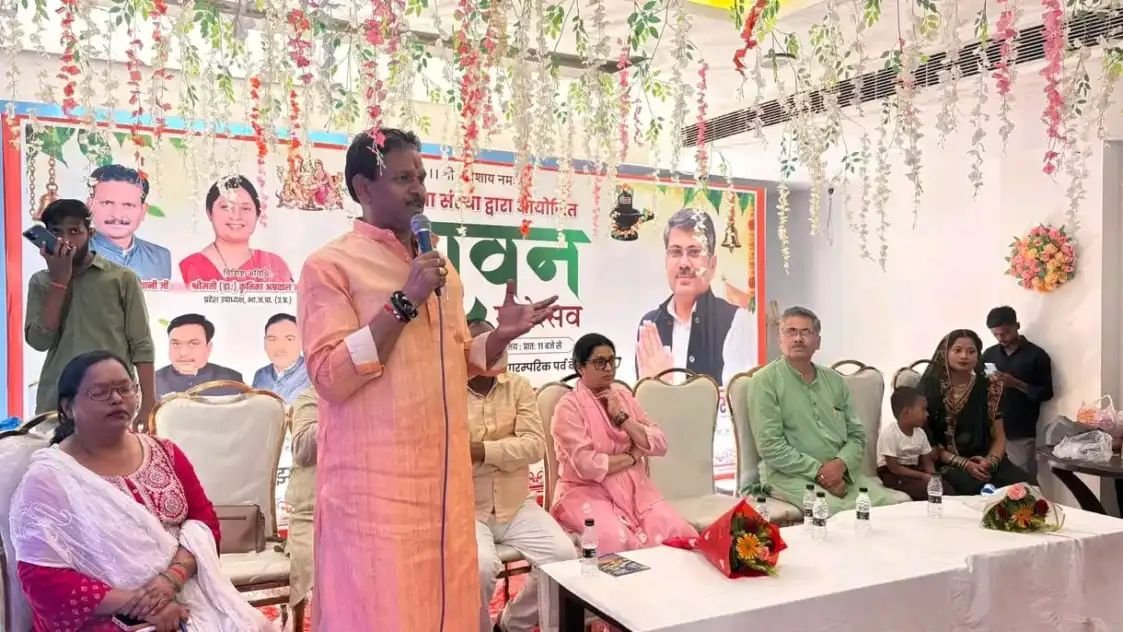 सावन महोत्सव में नारी शक्ति का संगम