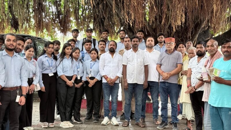 जापान से आधुनिक कृषि तकनीक का प्रशिक्षण लेकर लौटे किसानों का किया गया सम्मान