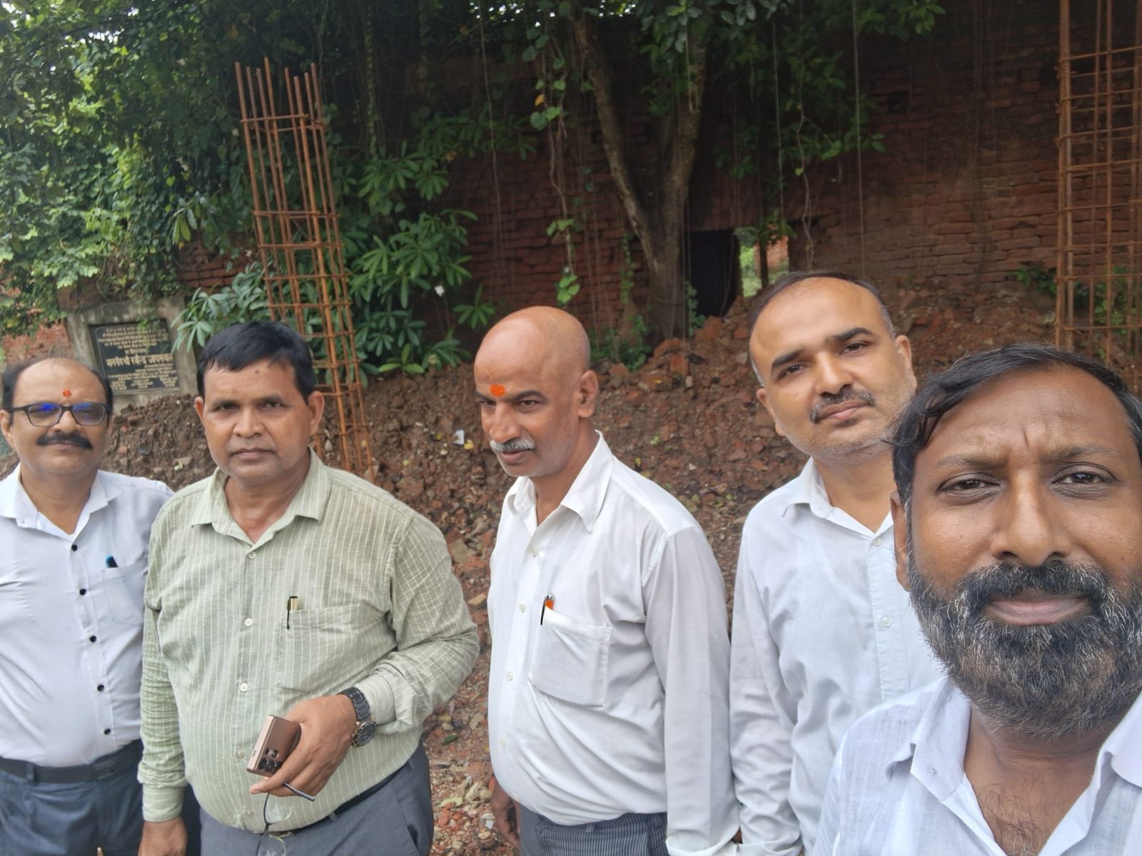 विवेकानंद प्रवास स्थल की जांच तेज, कमेटी ने मौके पर पहुंचकर लिया जायजा