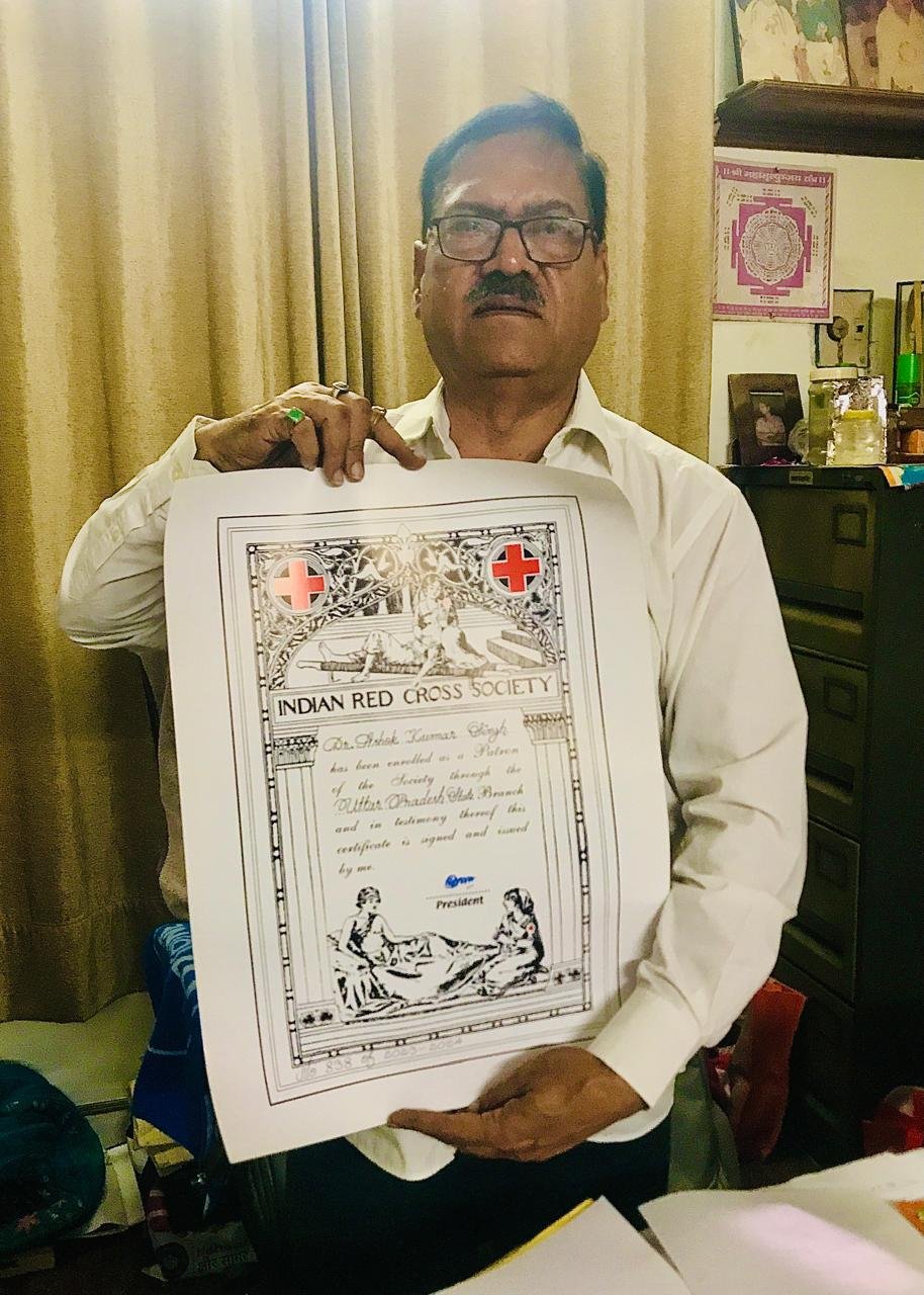 रेड क्रॉस सोसाइटी ने जीवनदीप के चेयरमैन डॉ. अशोक कुमार सिंह को किया सम्मानित