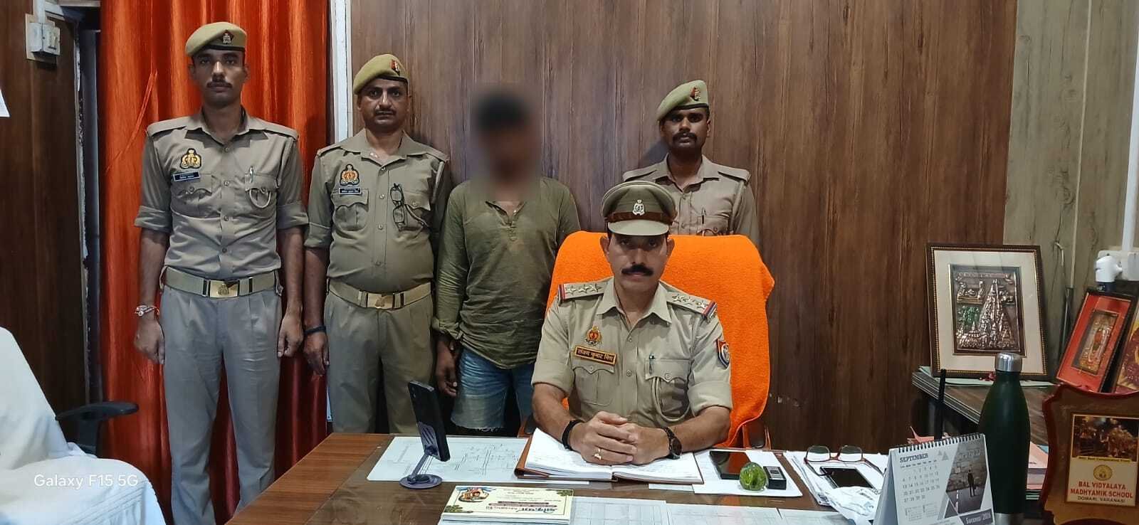 गोदाम का ताला तोड़कर चोरी करने वाला गिरफ्तार