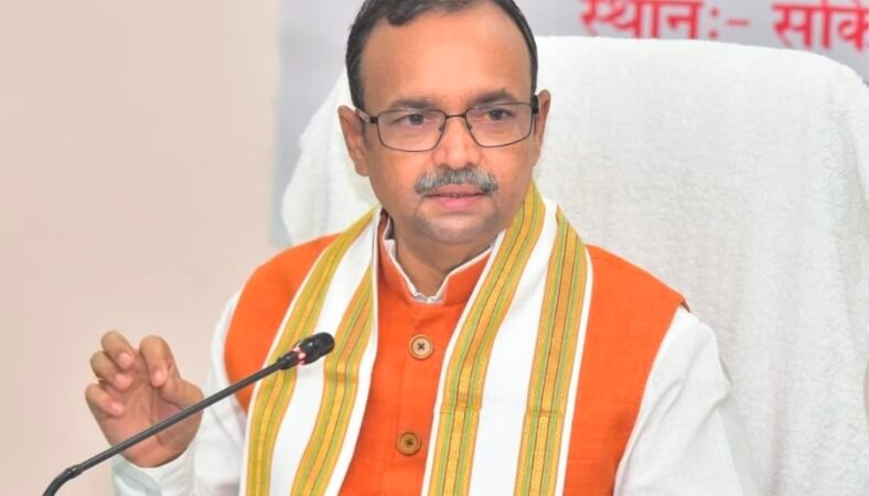 राठौर ने धान खरीद की तैयारियां अभी से पूरी करने के दिए निर्देश, समितियों की ऋण सीमा 15 लाख