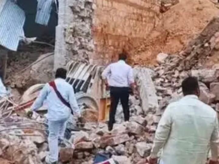 क्रशर प्लांट का हिस्सा ढहने से चार श्रमिकों की मौत, अहरौरा में हादसे से मचा हड़कंप