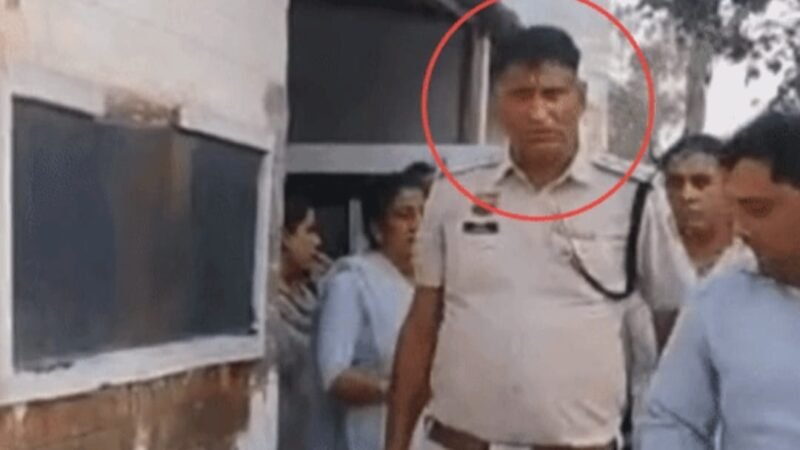 दुष्कर्म केस से नाम हटाने के लिए 50 हजार की रिश्वत