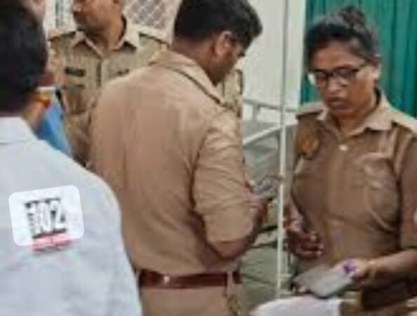 कौशाम्बी : महिला सिपाही की गोली लगने से मौत