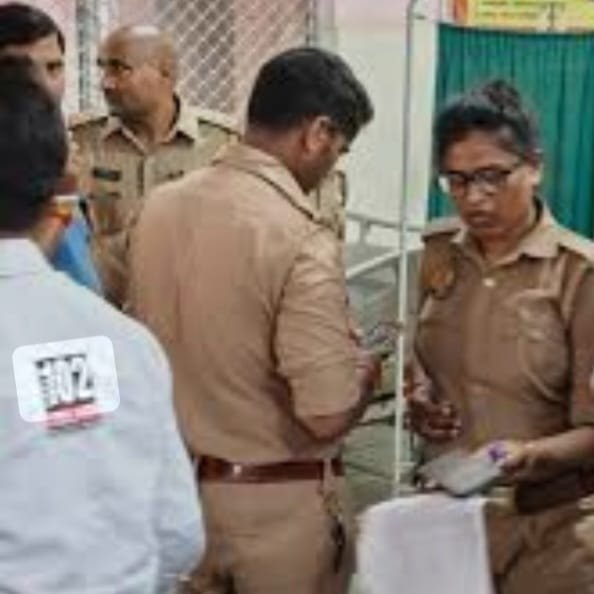 कौशाम्बी : महिला सिपाही की गोली लगने से मौत