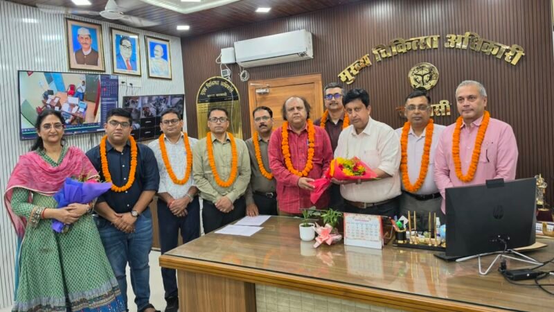 पीएमएस संघ वाराणसी के चुनाव में डॉ. राजेश्वर नारायण सिंह अध्यक्ष निर्विरोध निर्वाचित
