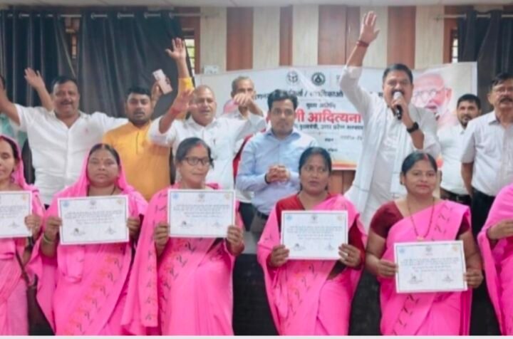 आर्थिक मदद के साथ सामाजिक सुरक्षा दे रही योगी सरकार : अवधेश सिंह
