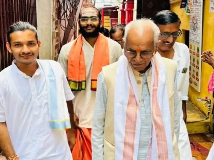 ज्ञान और प्रकाश की नगरी है काशी : चंपत राय