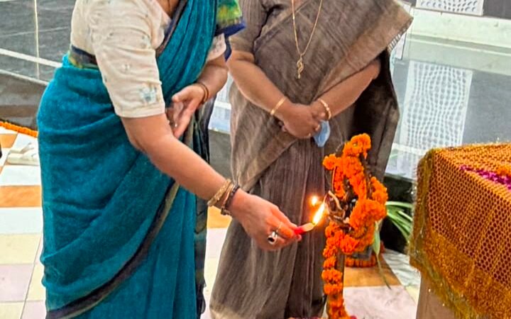 हिन्दी को दैनिक व्यवहार में अधिक से अधिक प्रयोग में लाएं : प्रो. आशा यादव