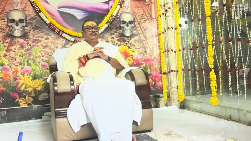 लोलार्क षष्ठी पर सजा क्रीं-कुंड, बाबा के दर्शन को उमड़ी भीड़