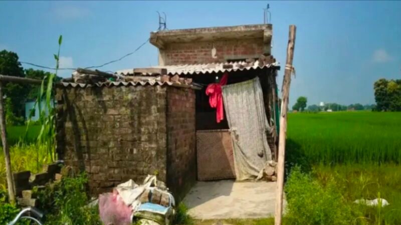 बंद मकान का ताला तोड़कर लाखों के गहने-नकदी ले गए चोर