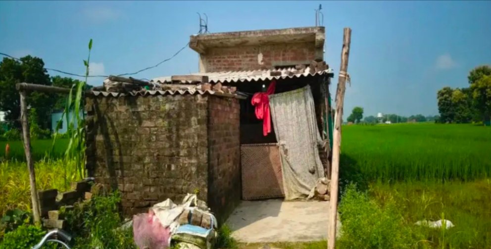 बंद मकान का ताला तोड़कर लाखों के गहने-नकदी ले गए चोर