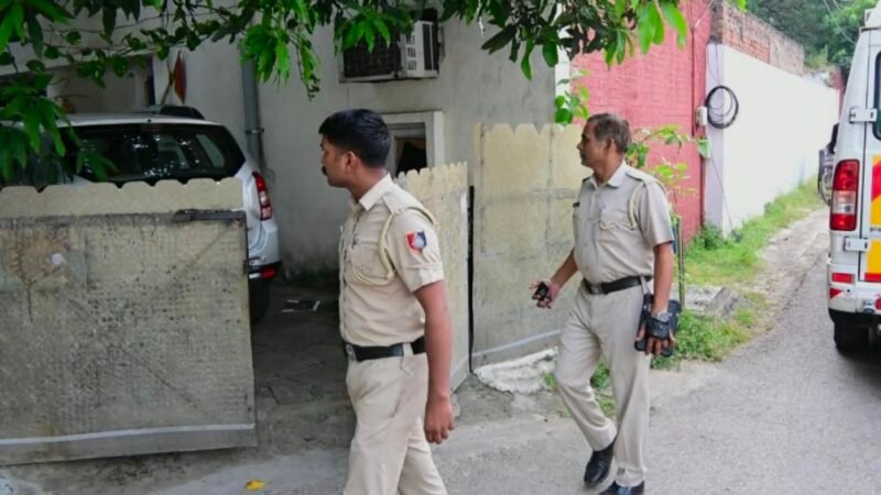 चंडीगढ़ में हेड कांस्टेबल की गोली मारकर हत्या, बेटा हिरासत में
