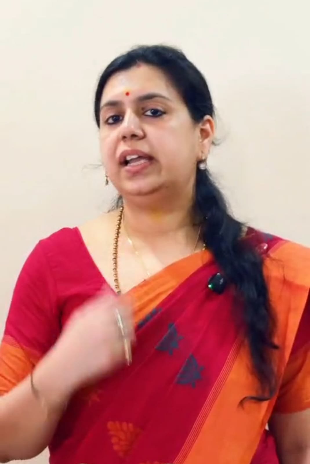 पूर्व आईएएस दिव्या मित्तल की राजनीति में एंट्री, बोलीं—किसी दल के साथ नहीं, जनता के साथ करूंगी राजनीति