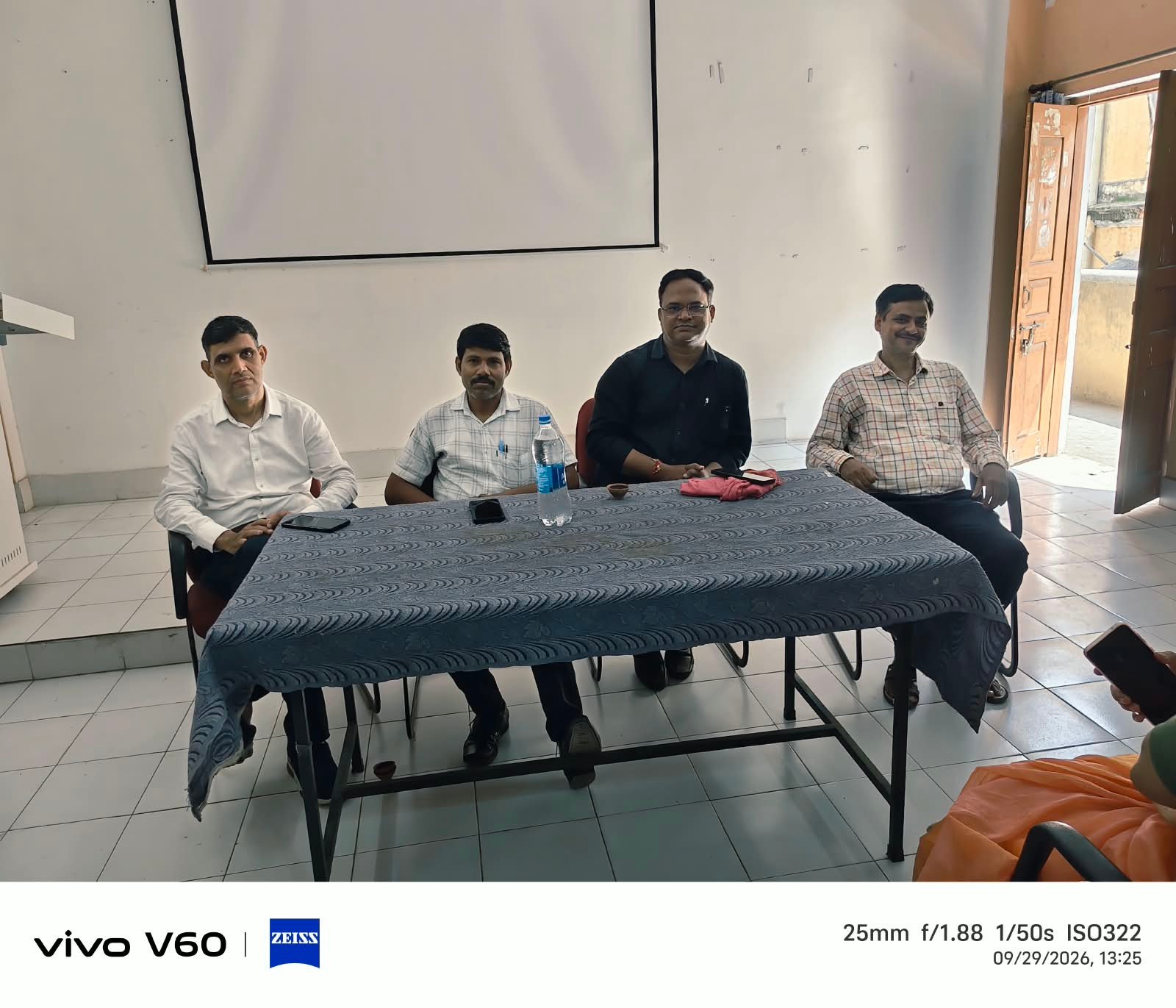 स्ववित्तपोषित शिक्षकों ने आंदोलन में सहभागिता का किया आह्वान