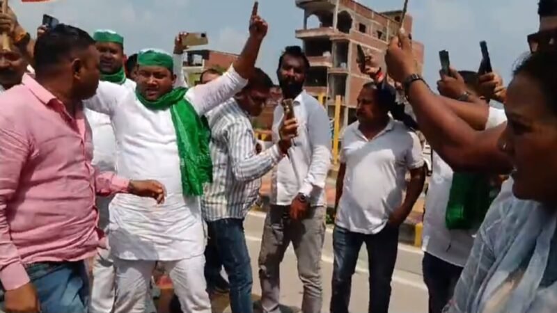 टोल प्लाजा पर किसान नेता ने किया आत्मदाह का प्रयास