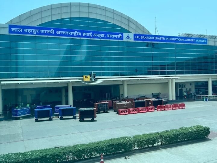 खराब मौसम के चलते मुंबई-रांची विमान वाराणसी डायवर्ट