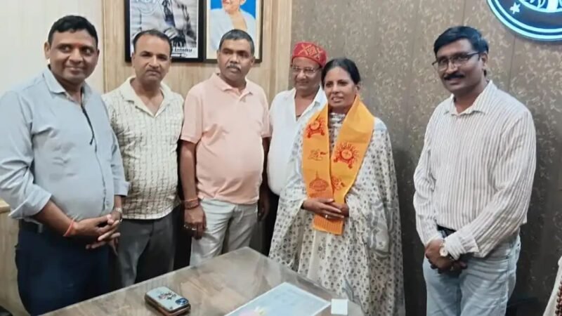 रमना पार्क से बुनकरों को लाभ की मांग