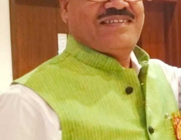 चुनाव से पहले अजय राय को हटाना कांग्रेस के लिए ठीक नहीं : डॉ. अशोक सिंह