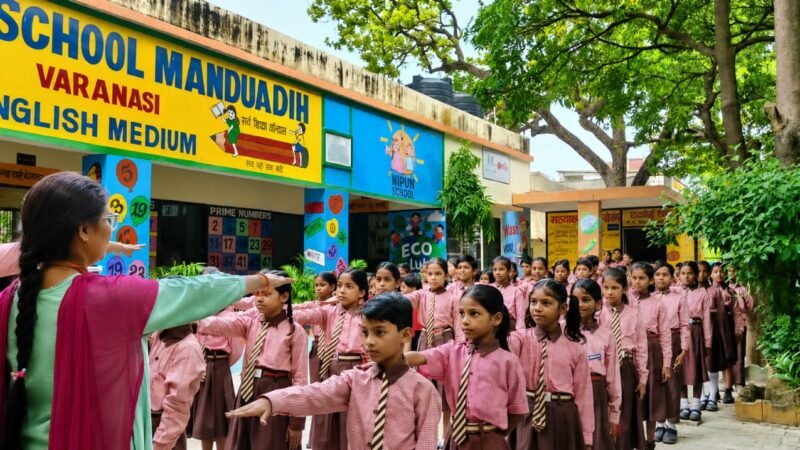 गंगा डॉल्फिन संरक्षण का लिया संकल्प, बच्चों को बताया नदी के स्वास्थ्य में महत्व